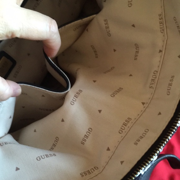 NWT Guess Jaxi Black and White Leopard Print Tote - Picture 6 of 10